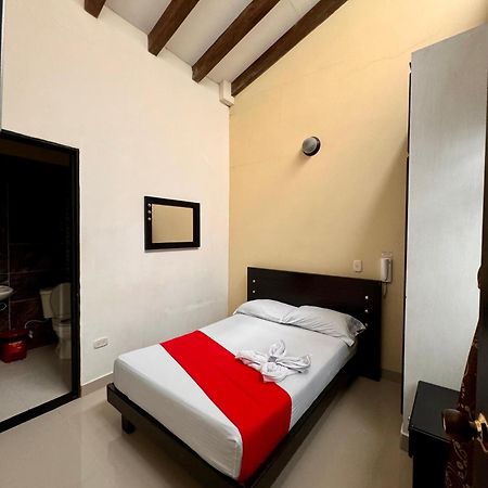 Hotel Portal Dorado Marinilla Buitenkant foto