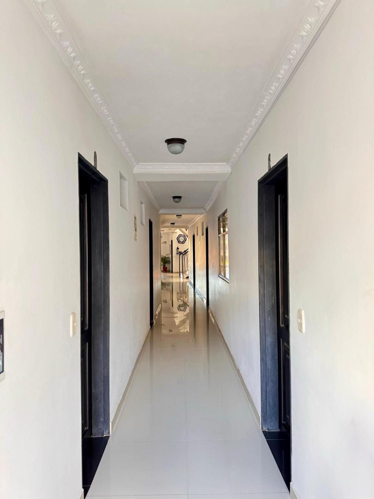 Hotel Portal Dorado Marinilla Buitenkant foto