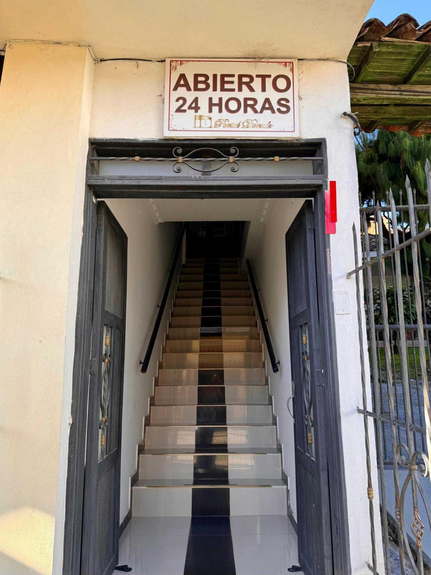 Hotel Portal Dorado Marinilla Buitenkant foto